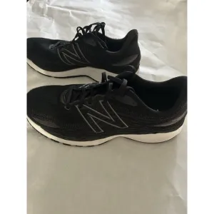 New Balance Mens Fresh Foam X 860 v12 Black Running Shoes M860M12 Size 13 EUC