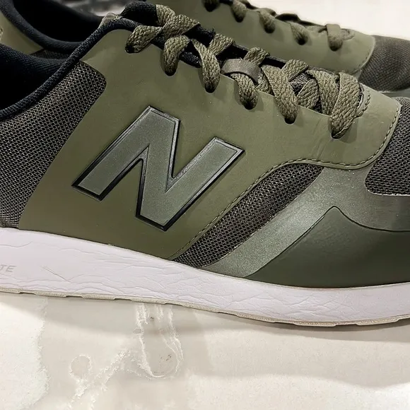 New Balance Olive Green 420 Reflective Running Sneakers Mens Sz 12