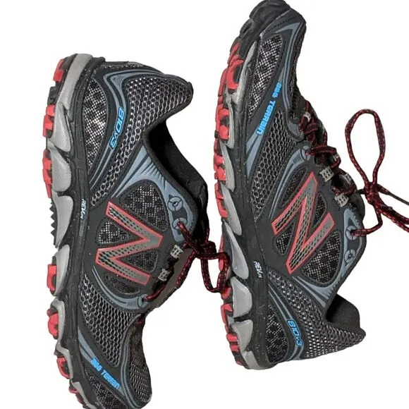 New Balance Pointure Hommes All Terrain hiking running shoe sneaker men's size 9