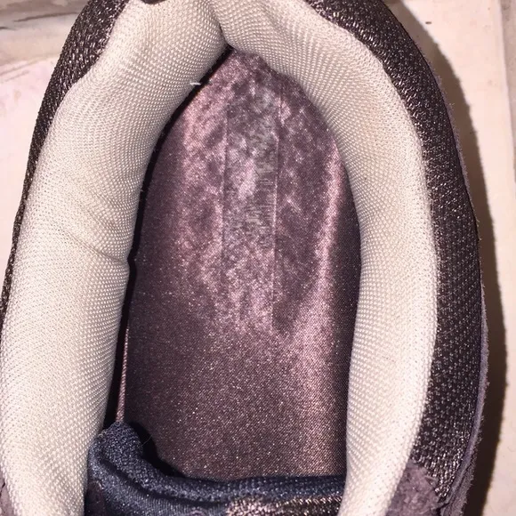 New balance shoes size 13 memory foam