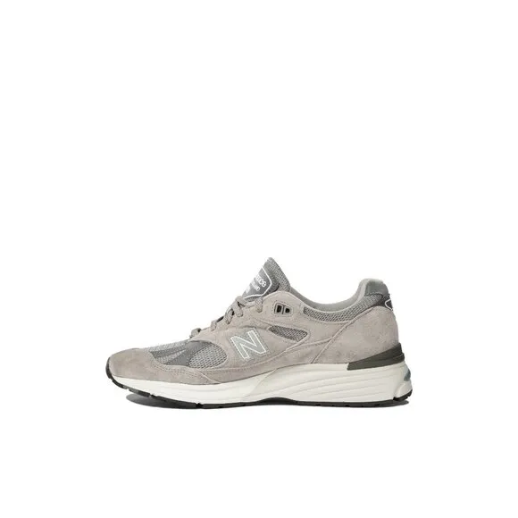 New Balance Sneakers &amp; Slip-on Size US 8.5