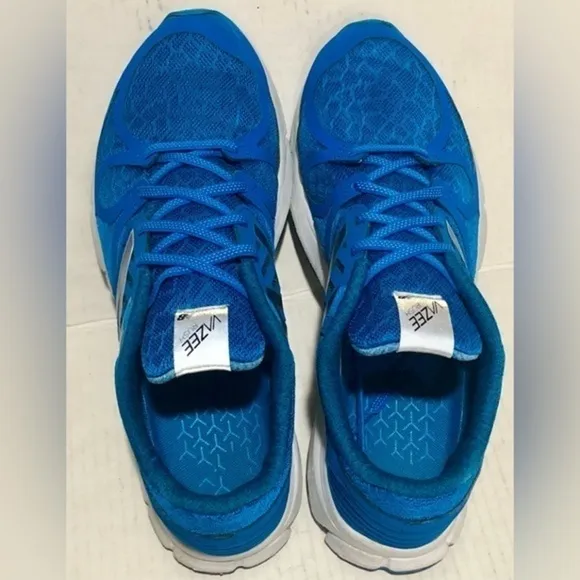 New Balance Vazee Rush Sneakers
