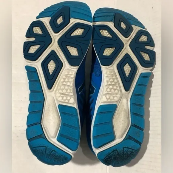 New Balance Vazee Rush Sneakers