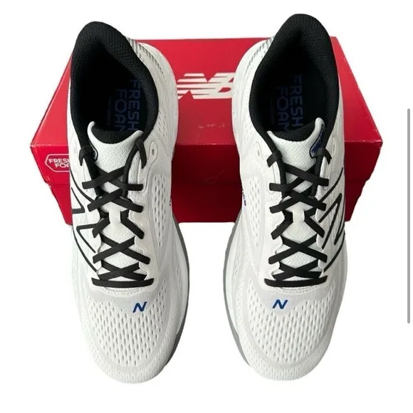 New Balance White Running Shoes Fresh Foam Unisex