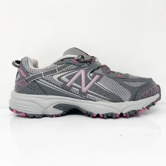 NEW BALANCE Women’s 411 All Terrain Shoes size 8 Grey/Purple