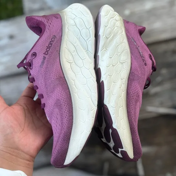 New Balance Women's Fresh Foam X More V4 Running Shoe