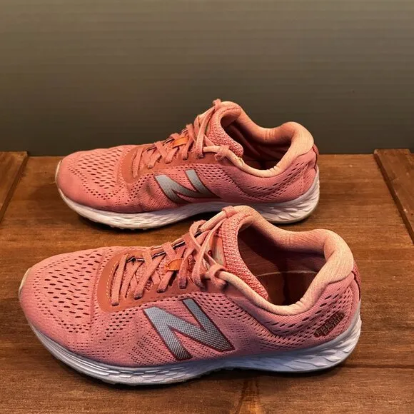 New Balance Womens Pink Running Athletic Sneakers Size 8