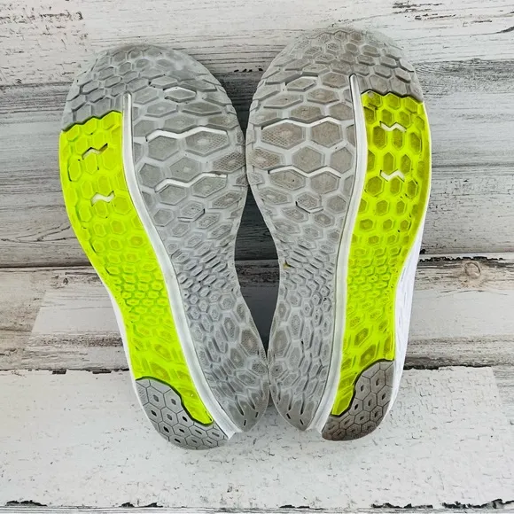 New Balance Women’s Size 8.5 Fresh Foam Vongo Running Shoes Lace Up Closure