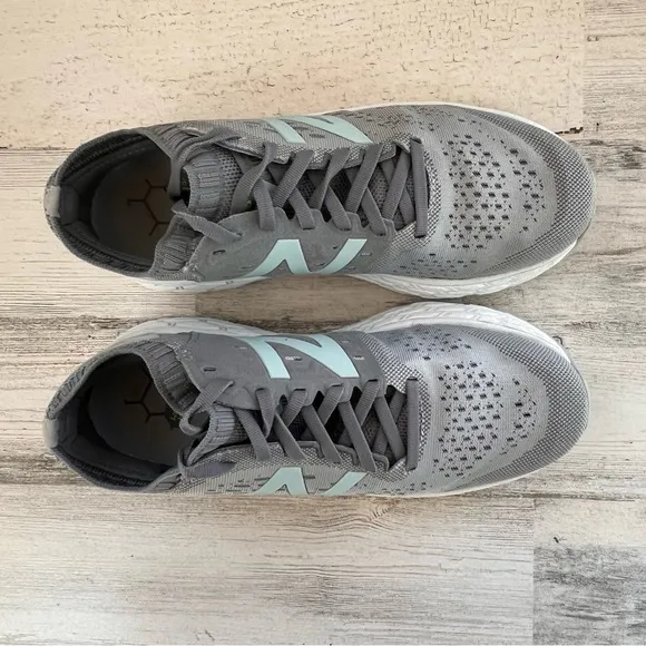 New Balance Women’s Size 8.5 Fresh Foam Vongo Running Shoes Lace Up Closure