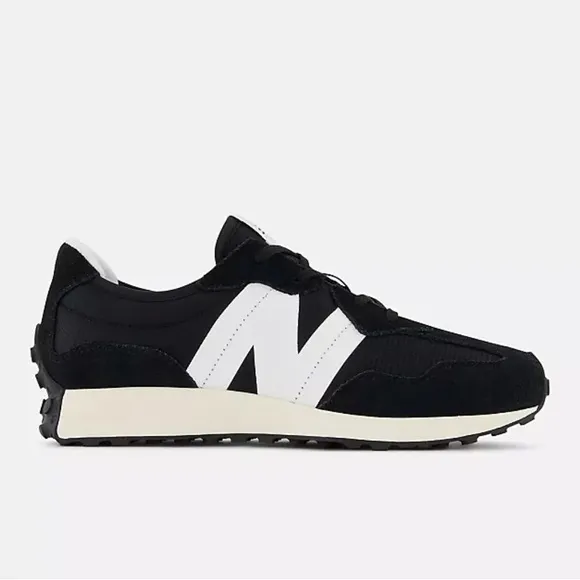 New Balance Youth 327 Black White Casual Running Shoe - GS327GS
