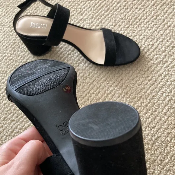 NEW Bar III Suede Block Heel Sandals High Heeled Shoes 8.5 Black Minimal NWOB