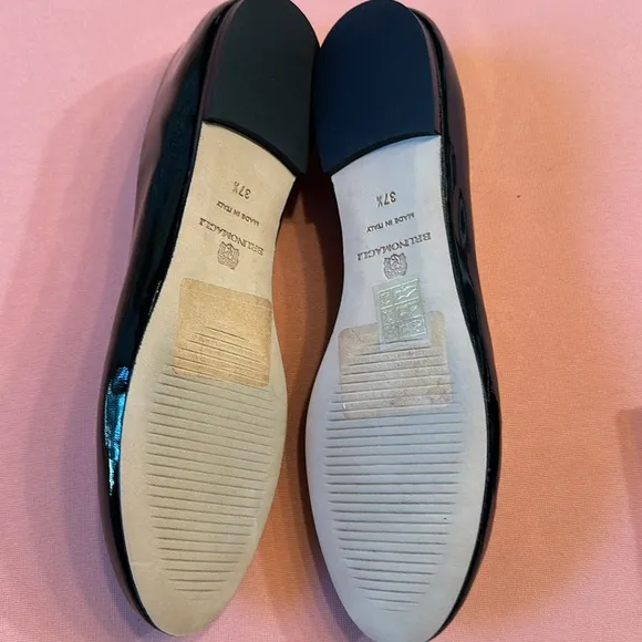 New Bruno Magli Patent Leather Flat Shoes. Black. Size. 7.5.