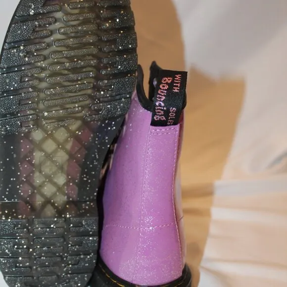 NEW DR. MARTENS WOMEN'S 1460 PINK GLITTER COMBAT BOOTS SZ‎ 6