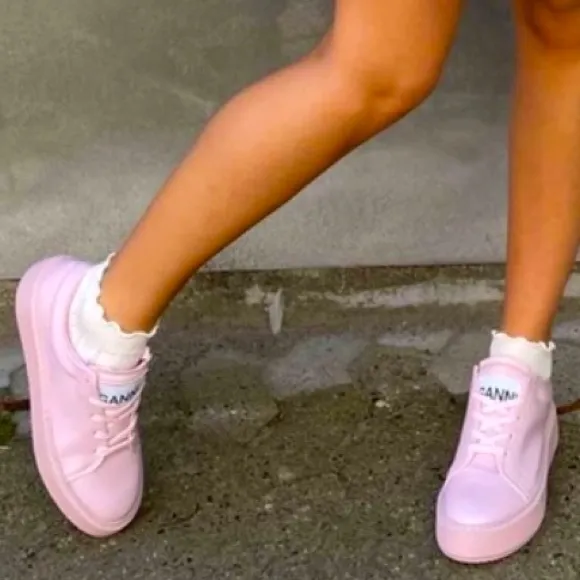 NEW GANNI Vegan Leather Low Top Trainers Platform Sneakers Pale Lilac Pink