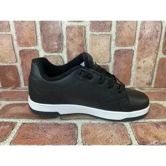 New Heelys Shoes Black And White Colorway sz 7 NWT