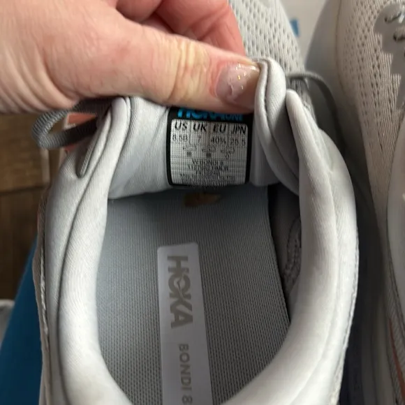 NEW | HOKA Bondi 8 Max Cushioned Road Running Womens Sneakers