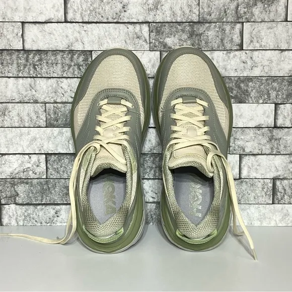New Hoka One One Bondi L Barley Oat Mens 8 Athletic Shoes