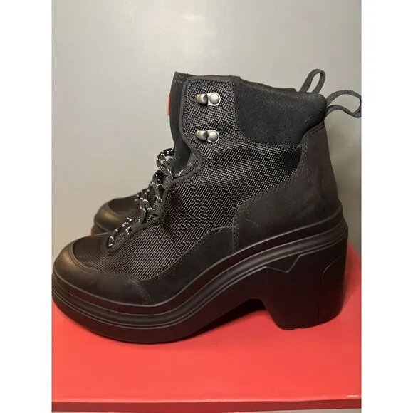 New Hunter Black Discoverer Lace Up‎ Ankle Heel Boots Womens 10 Water Resistant