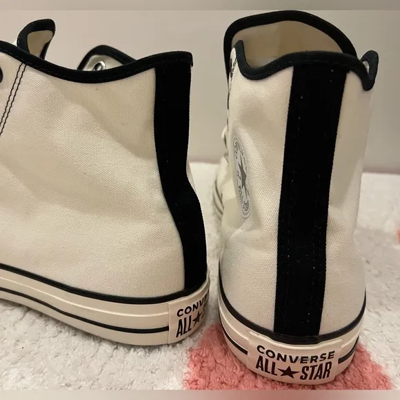 New! Men's Converse Chuck Taylor CTAS Top Shoes Sneakers. Super cute
