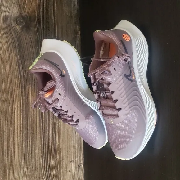 New Nike Air Zoom Pegasus 38 Shield Gray Purple Running Sneakers