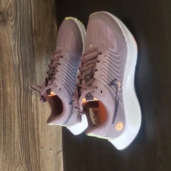 New Nike Air Zoom Pegasus 38 Shield Gray Purple Running Sneakers