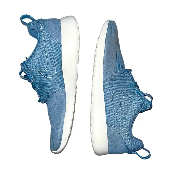 NEW Nike Men’s Roshe One Premium Denim Sneakers size 9 Blue