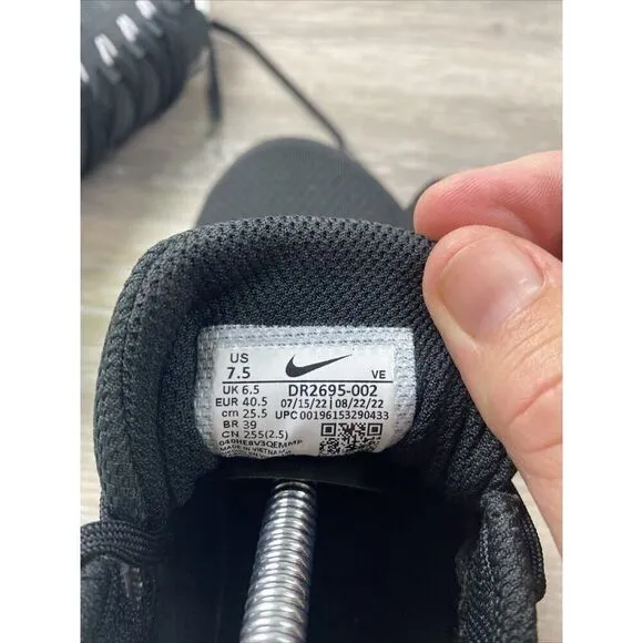 [New] Nike Run Swift 3 Size 7.5 Black/White DR2695 002