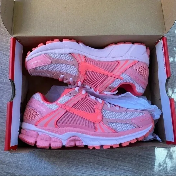 New Nike Vomero 5 Sneakers Shoes Pink Foam Hot Punch