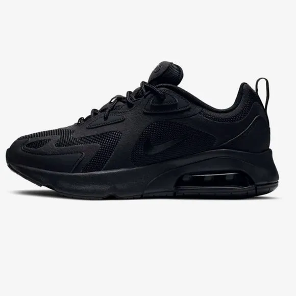NEW  Nike Women's Air Max 200 Running Sneakers