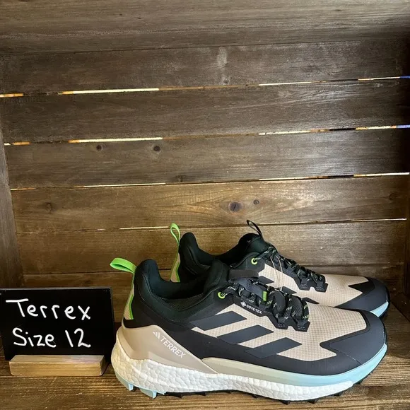 New NWOB‎ Mens Adidas Terrex Free Hiker 2 Gore-Tex Hiking Low Shoes Size 12 D