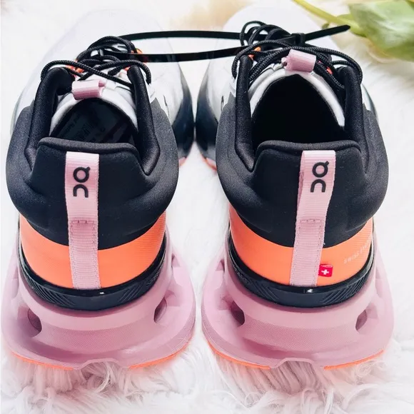 NEW | ON Cloudnova X Running Sneakers