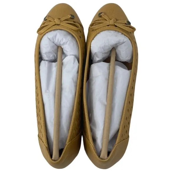 NEW Patricia Nash Bettina Womens Size 7 Flat Shoes Ochre Tan Leather NIB
