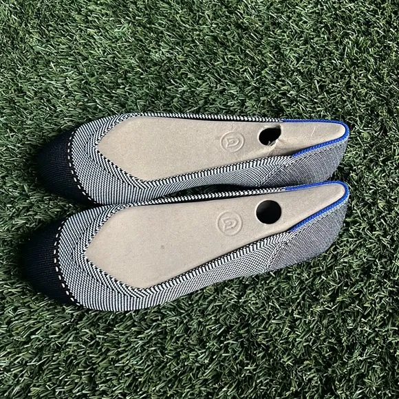 New Rothy’s “the flat” Grey Mist Captoe w/o box