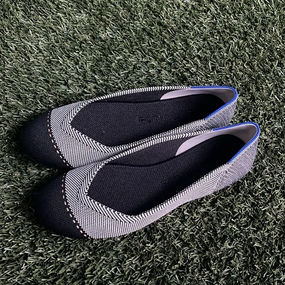 New Rothy’s “the flat” Grey Mist Captoe w/o box