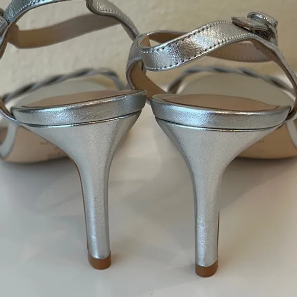 New Stuart Weitzman Silver Women's Sandals. Size 8. Dust bag included.