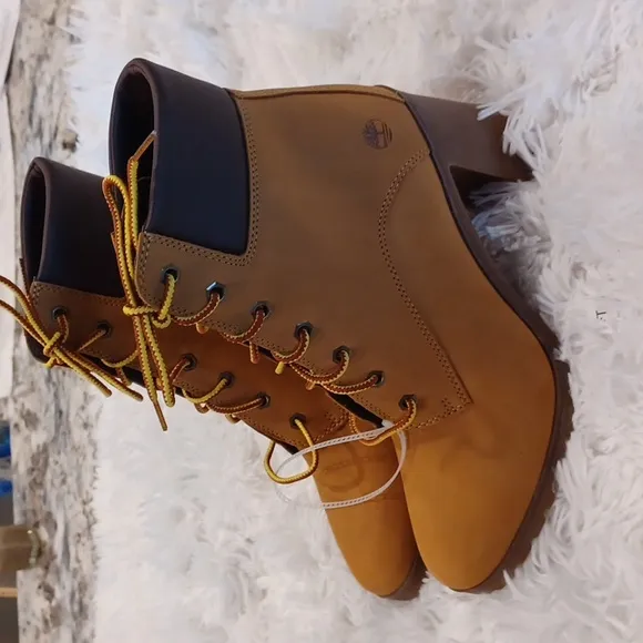 NEW TIMBERLAND Allington 6'' Womens Lace Up Heeled Boots SZ 8.5