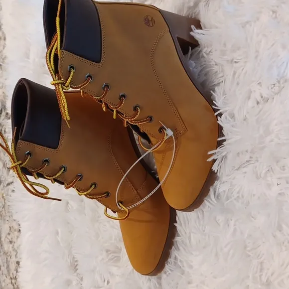 NEW TIMBERLAND Allington 6'' Womens Lace Up Heeled Boots SZ 8.5