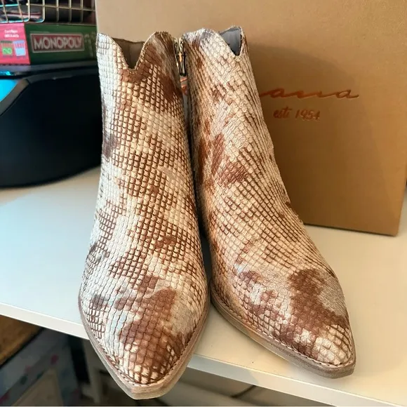 NEW Vintage Havana Real Fur Calf Hair Ankle Boots | Size 9