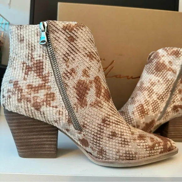 NEW Vintage Havana Real Fur Calf Hair Ankle Boots | Size 9