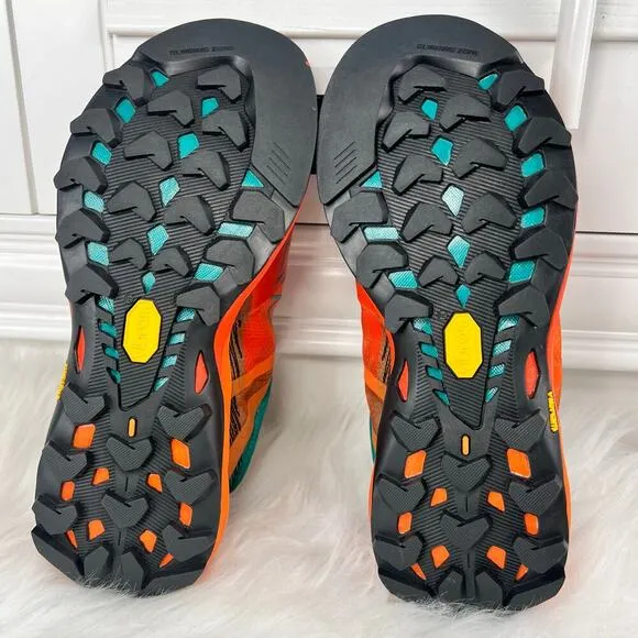 New Women’s Merrell MTL MQM Sneakers Size 7.5