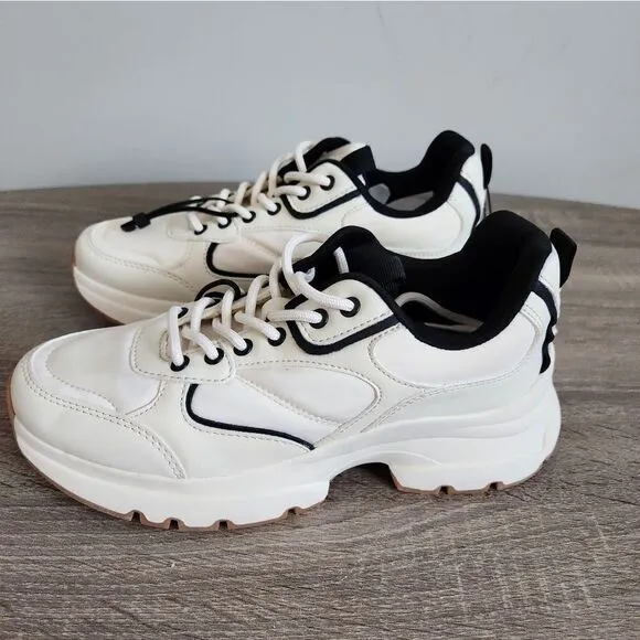 NEW ZARA WOMEN’S RUNNING ATHLETIC SNEAKERS SIZE US 7,5 EU 38 IVORY COLOR.