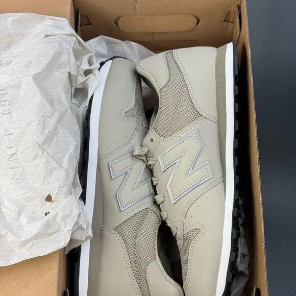 New Balance 500 sneakers beige athletic sneaker trainer shoes men’s size 8