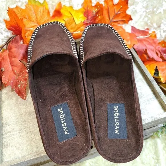 NIB Mystique Leather Slip On Shoes EACH SHOE IS HANDMADE various sizes