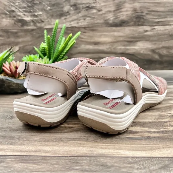NIB Skechers Reggae Cup Love Wins Vegan Strappy Sport Sandal Taupe/Coral 8 38