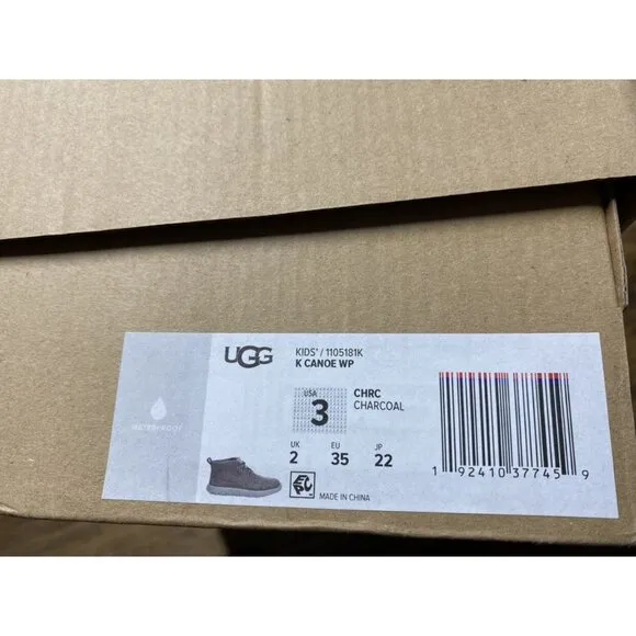 NIB UGG Boys Charcoal Gray Canoe Boots 3 Big KId