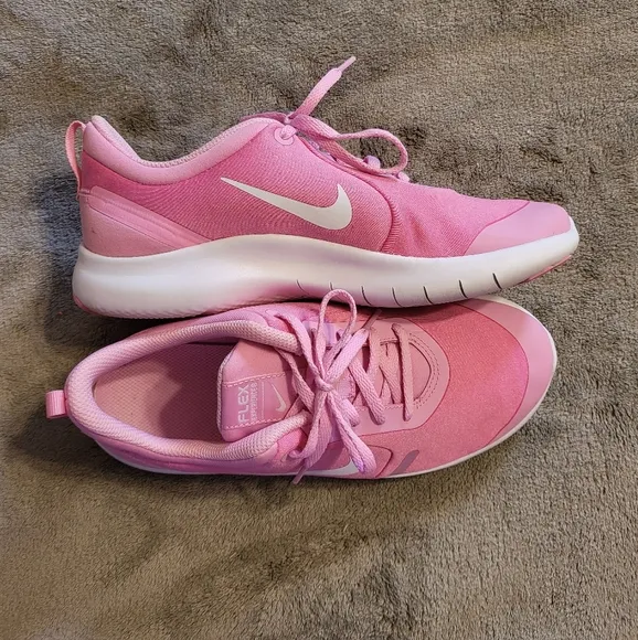 Nike 6Y/Women's 8 Flex Experience Pink Sneakers Running Shoes