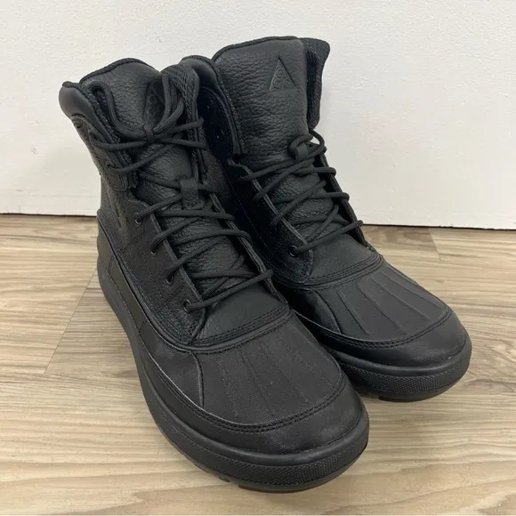 Nike ACG Woodside II 2 Triple Black Boots Mens 8.5 525393-090 NWOB