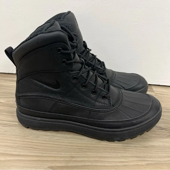 Nike ACG Woodside II 2 Triple Black Boots Mens 8.5 525393-090 NWOB