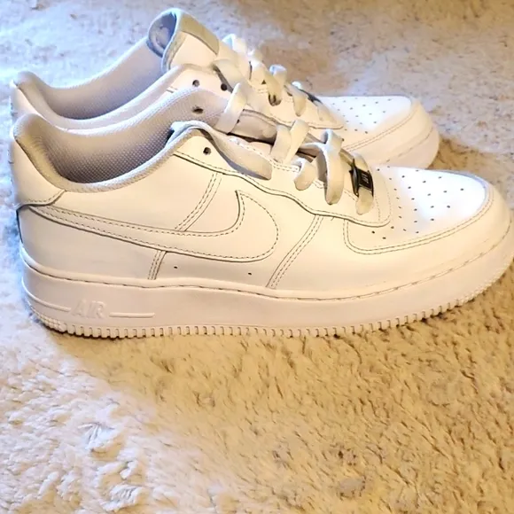 Nike AF 1 White Sneakers EUC