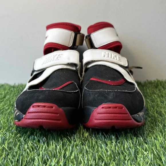 Nike Air Carnivore LE White Red Black